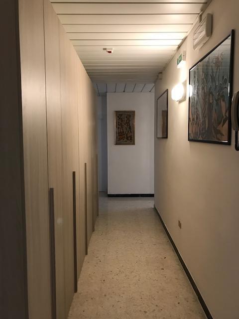 Hotel Miro كاتوليكا المظهر الخارجي الصورة